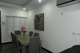 3 Bedrooms 4 Bathrooms, Apartment for Sale in Kingston 6