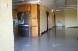 3 Bedrooms 4 Bathrooms, Apartment for Sale in Kingston 6