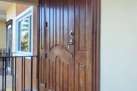 3 Bedrooms 4 Bathrooms, Apartment for Sale in Kingston 6