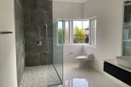 2 Bedrooms 3 Bathrooms, Apartment for Sale in Kingston 8