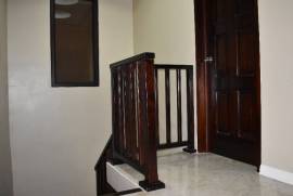 2 Bedrooms 2 Bathrooms, Apartment for Sale in Kingston 6