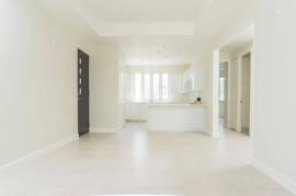 2 Bedrooms 2 Bathrooms, Apartment for Sale in Kingston 6