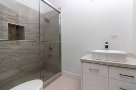 2 Bedrooms 3 Bathrooms, Apartment for Sale in Kingston 8