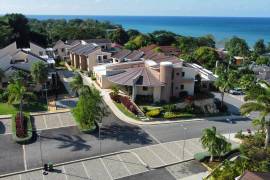 2 Bedrooms 3 Bathrooms, Apartment for Sale in Negril