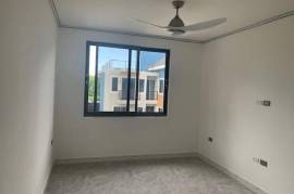 3 Bedrooms 3 Bathrooms, Apartment for Sale in Kingston 6