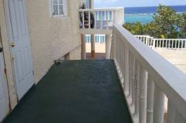 3 Bedrooms 3 Bathrooms, Apartment for Sale in Tower Isle