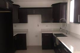 3 Bedrooms 4 Bathrooms, Apartment for Sale in Kingston 5