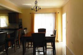 2 Bedrooms 3 Bathrooms, Apartment for Sale in Kingston 6