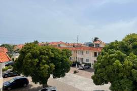 2 Bedrooms 3 Bathrooms, Apartment for Sale in Kingston 6