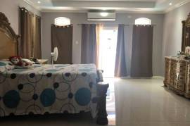 2 Bedrooms 3 Bathrooms, Apartment for Sale in Kingston 8