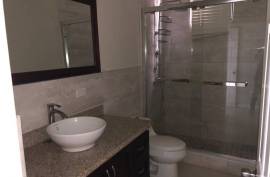 2 Bedrooms 2 Bathrooms, Apartment for Sale in Kingston 6