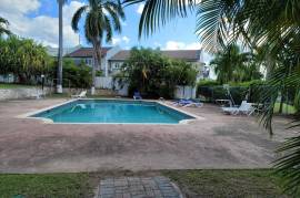 3 Bedrooms 2 Bathrooms, Apartment for Sale in Kingston 8