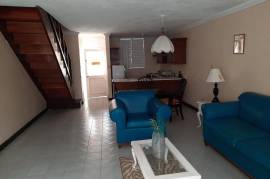 2 Bedrooms 3 Bathrooms, Apartment for Sale in Runaway Bay