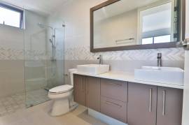 2 Bedrooms 2 Bathrooms, Apartment for Sale in Kingston 10