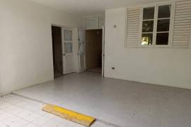 2 Bedrooms 2 Bathrooms, Apartment for Sale in Runaway Bay