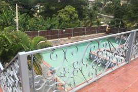 3 Bedrooms 3 Bathrooms, Apartment for Sale in Kingston 8