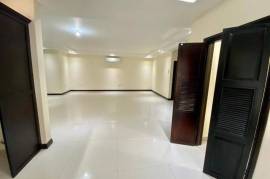 2 Bedrooms 3 Bathrooms, Apartment for Sale in Kingston 6