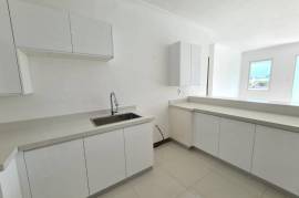 2 Bedrooms 2 Bathrooms, Apartment for Sale in Kingston 5