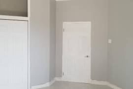 2 Bedrooms 3 Bathrooms, Apartment for Sale in Kingston 19