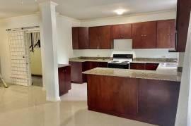 2 Bedrooms 2 Bathrooms, Apartment for Sale in Kingston 6