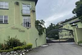 2 Bedrooms 2 Bathrooms, Apartment for Sale in Kingston 6