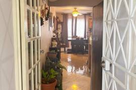 2 Bedrooms 3 Bathrooms, Apartment for Sale in Kingston 5