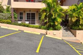 2 Bedrooms 2 Bathrooms, Apartment for Sale in Kingston 8