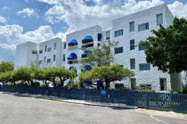 3 Bedrooms 2 Bathrooms, Apartment for Sale in Kingston 10