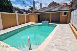 2 Bedrooms 3 Bathrooms, Apartment for Sale in Kingston 8