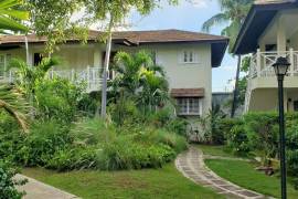 2 Bedrooms 2 Bathrooms, Apartment for Sale in Kingston 5