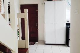 2 Bedrooms 2 Bathrooms, Apartment for Sale in Kingston 5