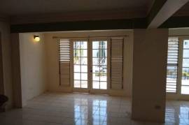 3 Bedrooms 2 Bathrooms, Apartment for Sale in Montego Bay