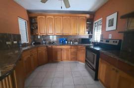 3 Bedrooms 2 Bathrooms, Apartment for Sale in Montego Bay