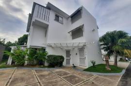 3 Bedrooms 2 Bathrooms, Apartment for Sale in Montego Bay