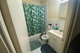 2 Bedrooms 2 Bathrooms, Apartment for Sale in Kingston 8