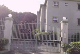 2 Bedrooms 2 Bathrooms, Apartment for Sale in Kingston 8