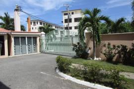 2 Bedrooms 2 Bathrooms, Apartment for Sale in Kingston 6