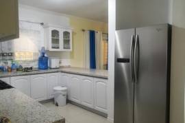 2 Bedrooms 2 Bathrooms, Apartment for Sale in Kingston 8