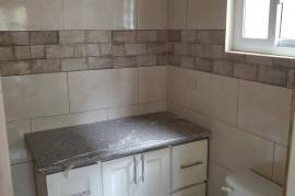 2 Bedrooms 3 Bathrooms, Apartment for Sale in Kingston 19