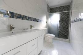 2 Bedrooms 2 Bathrooms, Apartment for Sale in Kingston 20