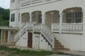 9 Bedrooms 5 Bathrooms, Apartment for Sale in Santa Cruz