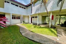 2 Bedrooms 3 Bathrooms, Apartment for Sale in Kingston 9