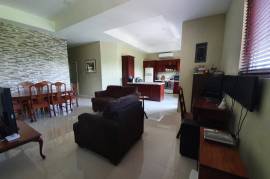 2 Bedrooms 2 Bathrooms, Apartment for Sale in Kingston 19