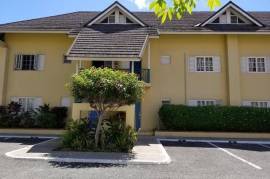 2 Bedrooms 2 Bathrooms, Apartment for Sale in Kingston 5