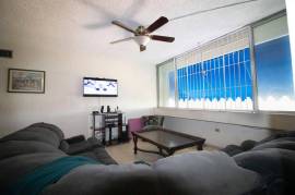 2 Bedrooms 2 Bathrooms, Apartment for Sale in Kingston 5