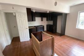 2 Bedrooms 1 Bathrooms, Apartment for Sale in Kingston 8