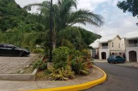 2 Bedrooms 2 Bathrooms, Apartment for Sale in Kingston 19