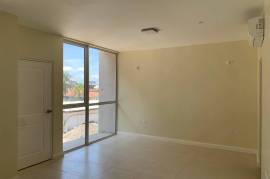 1 Bathrooms, Apartment for Sale in Kingston 5