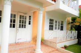 2 Bedrooms 3 Bathrooms, Apartment for Sale in Kingston 19