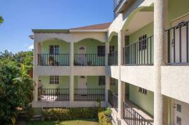 2 Bedrooms 3 Bathrooms, Apartment for Private in Kingston 8